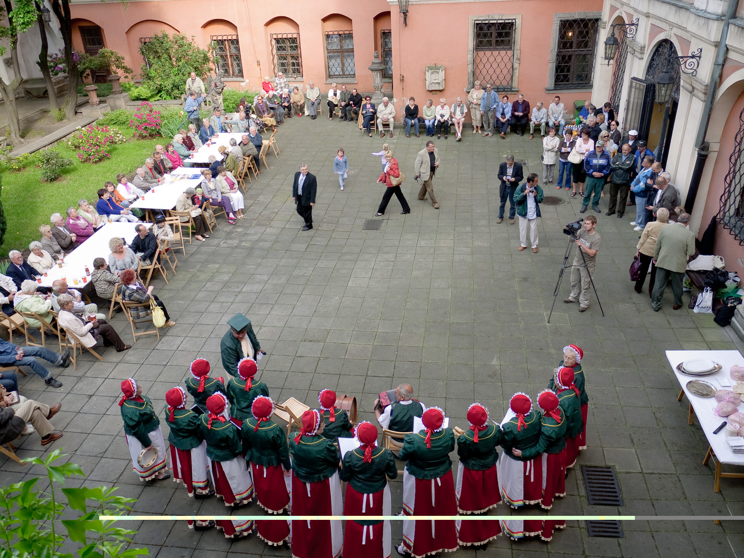 Muzeum Ziemi Kodzkiej (zapraszamy od 10.00-17.00)