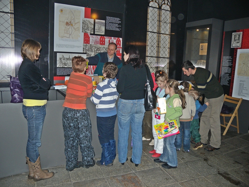 Muzeum Ziemi Kodzkiej (zapraszamy od 10.00-17.00)