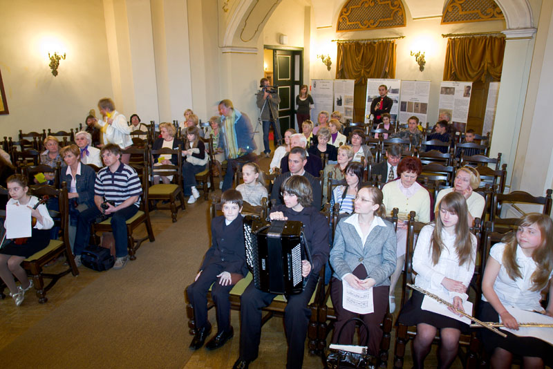 Muzeum Ziemi Kodzkiej (zapraszamy od 10.00-17.00)