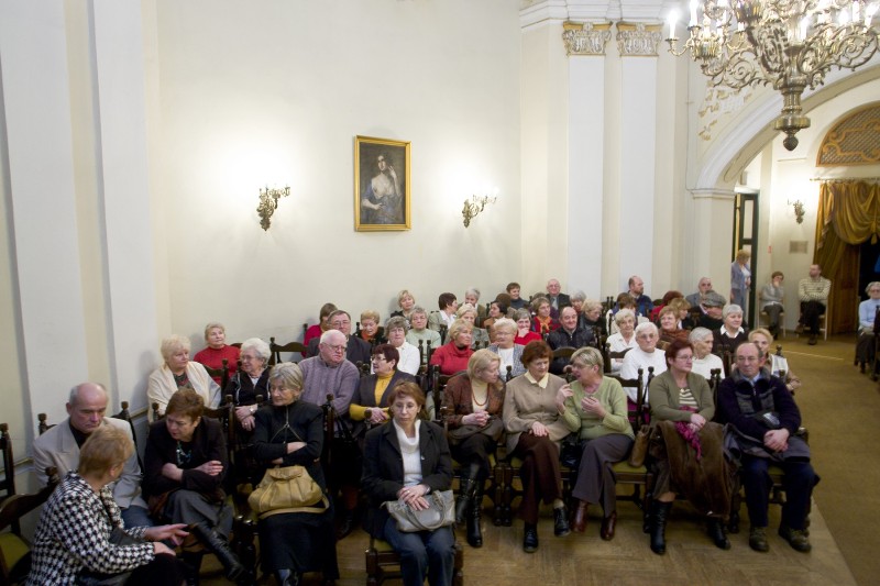 Muzeum Ziemi Kodzkiej (zapraszamy od 10.00-17.00)