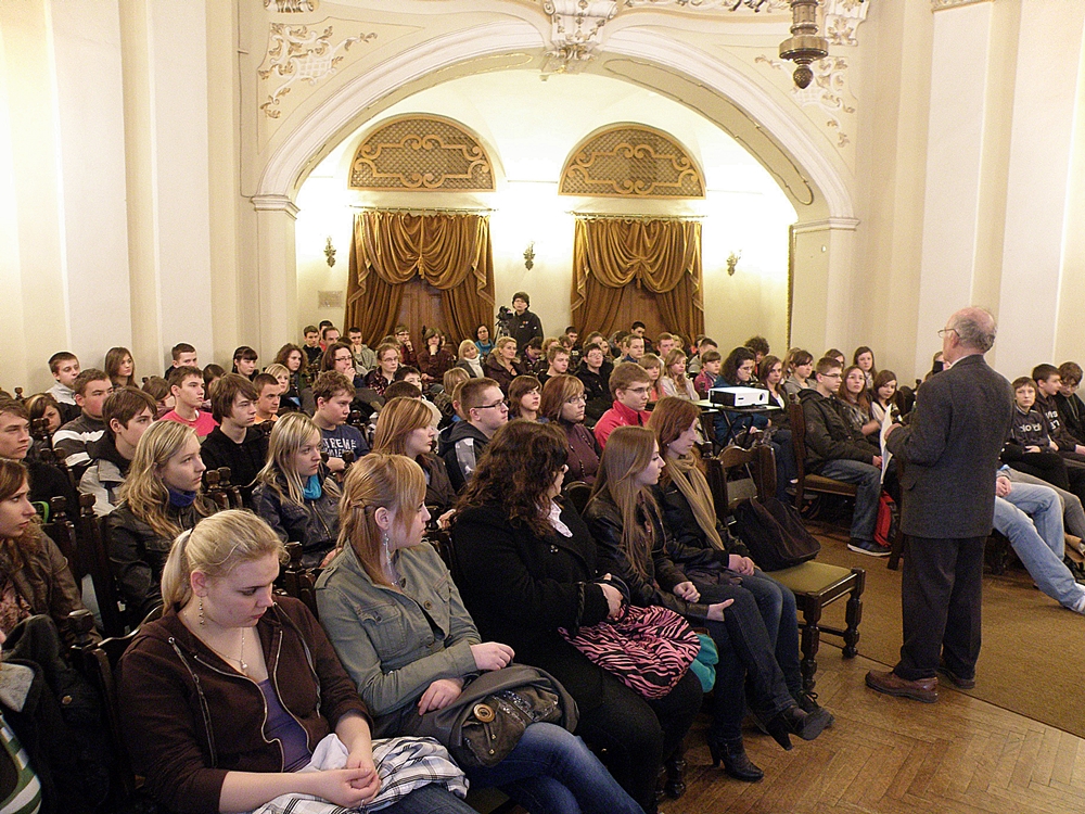 Muzeum Ziemi Kodzkiej (zapraszamy od 10.00-17.00)