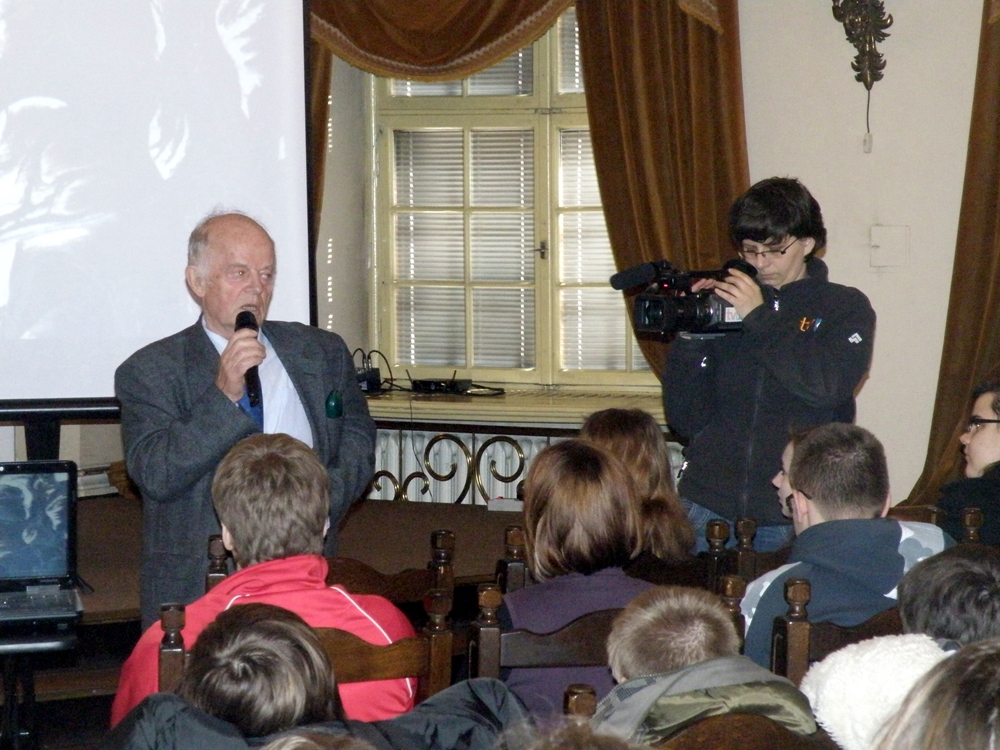 Muzeum Ziemi Kodzkiej (zapraszamy od 10.00-17.00)