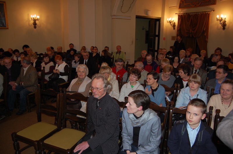 Muzeum Ziemi Kodzkiej (zapraszamy od 10.00-17.00)