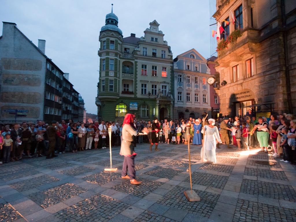 Muzeum Ziemi Kodzkiej (zapraszamy od 10.00-17.00)