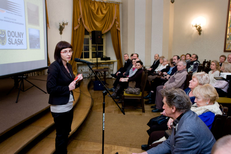 Muzeum Ziemi Kodzkiej (zapraszamy od 10.00-17.00)